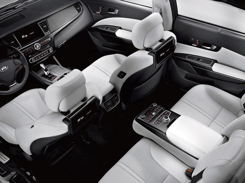 Kia K900, ingresando a la alta gama