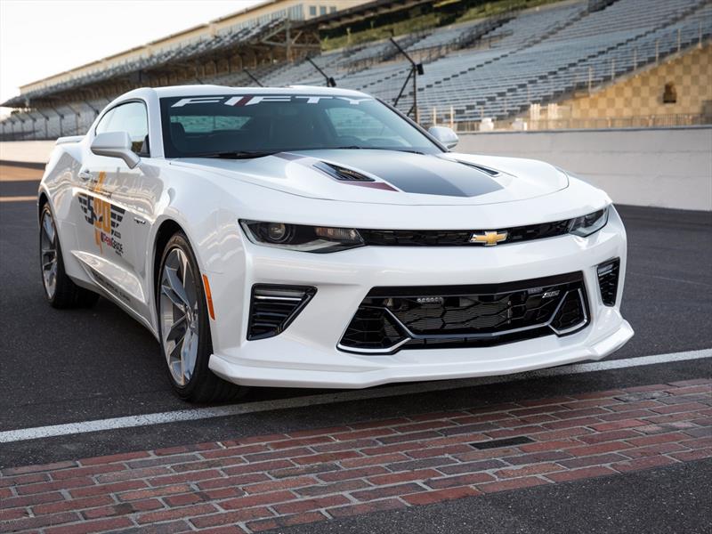Camaro 50th Anniversary, el pace car en Indy 500