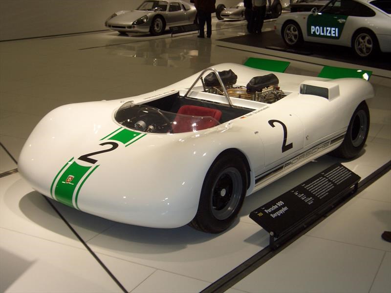 Porsche 909 Bergspyder