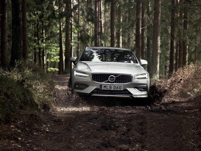 Volvo V60 Cross Country 2019