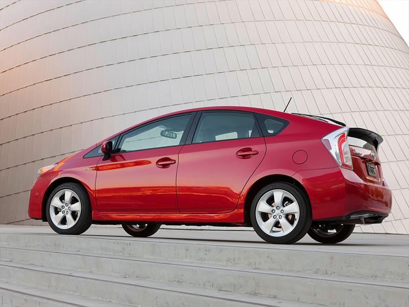 Toyota Prius, renovación 2012