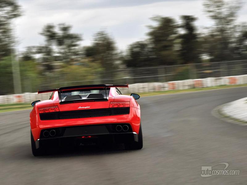 Lamborghini Gallardo LP-570-4 super trofeo