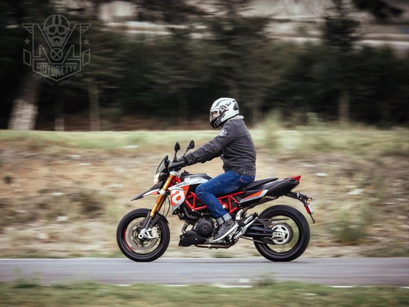 Aprilia Dorsoduro 900