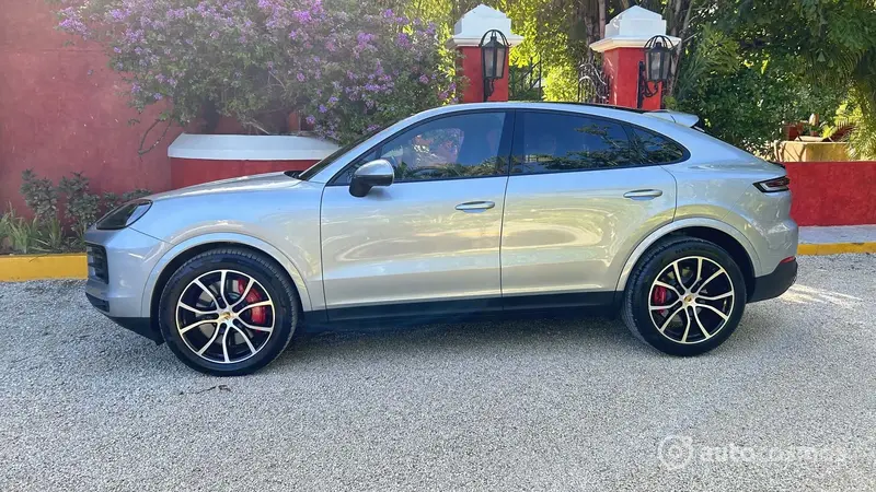 Porsche Cayenne 2024 Facelift
