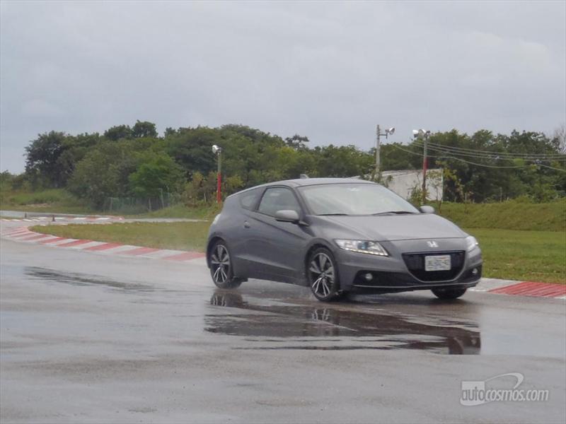 Honda CR-Z 2013 llega a México en $339,900 pesos