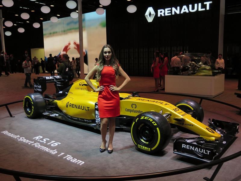 Las chicas del Salón de Sao Paulo 2016