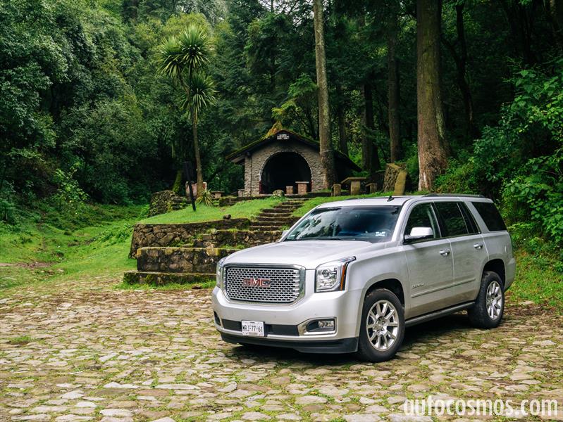 GMC Yukon 2015