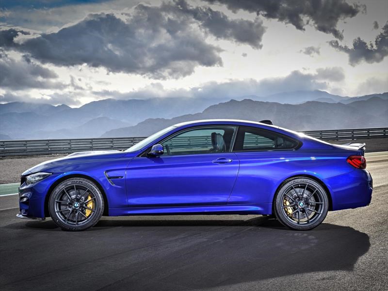 BMW M4 CS