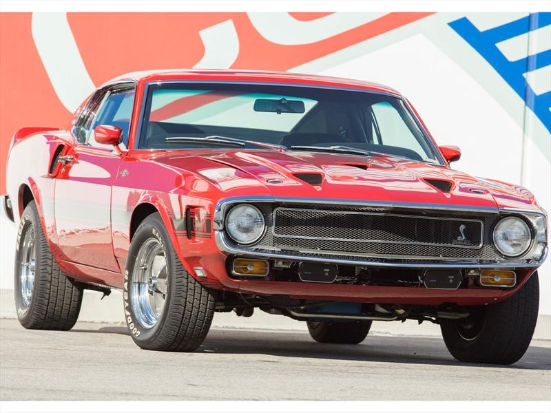 Autos de Carroll Shelby