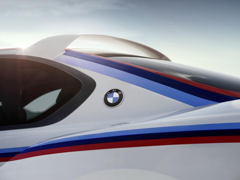 BMW 30 CSL Hommage R