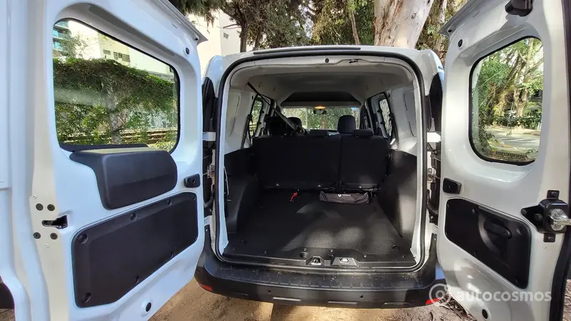 Re test industria Argentina: Renault Kangoo II