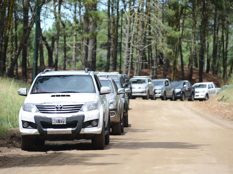Clínica Toyota de manejo en los médanos