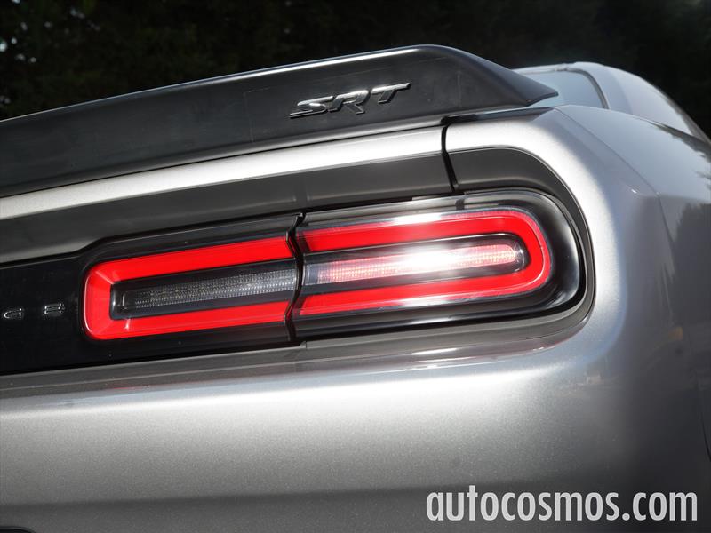 Dodge Challenger SRT Hellcat