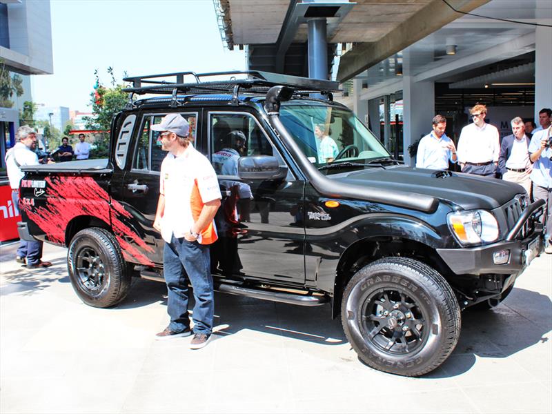 Mahindra Pik Up Limited by Chaleco López