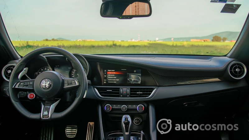 Alfa Romeo Giulia QV 2022 prueba