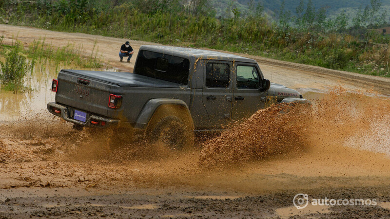 Jeep Gladiator Mojave 2021 prueba