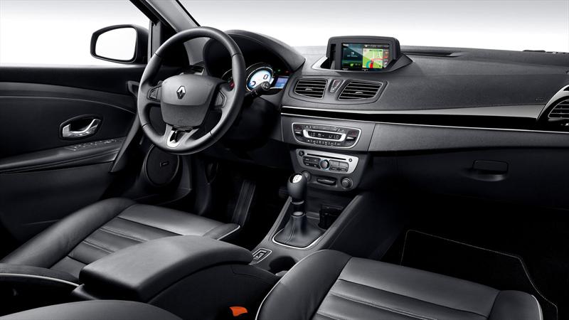 Renautl Fluence con la nueva estética de la marca