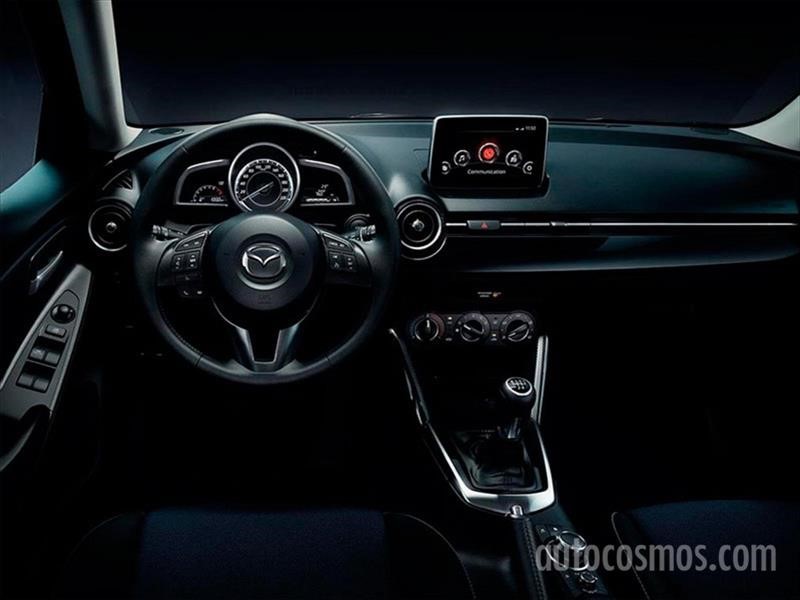 Mazda 2 Sedán 2019