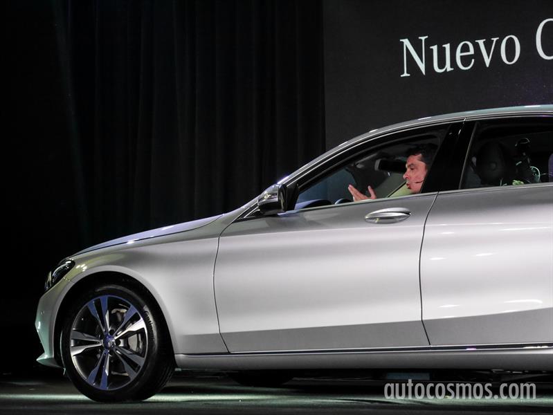Mercedes-Benz Clase C, Lanzamiento en Argentina
