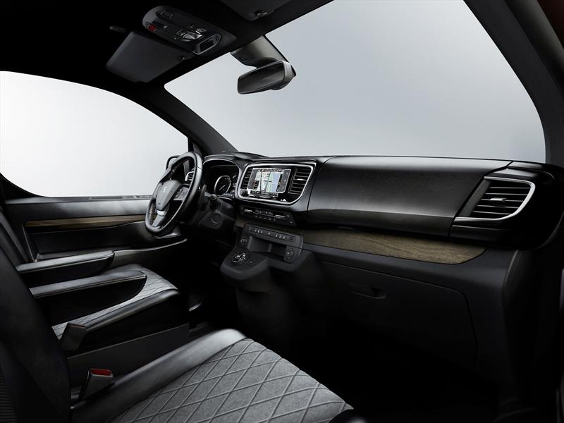 Peugeot Traveller i-Lab Concept