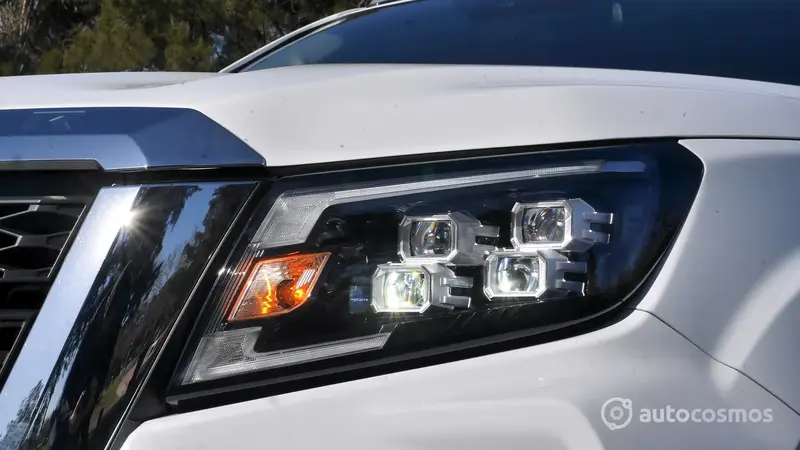 Test Drive Nissan frontier 2022 Platinum