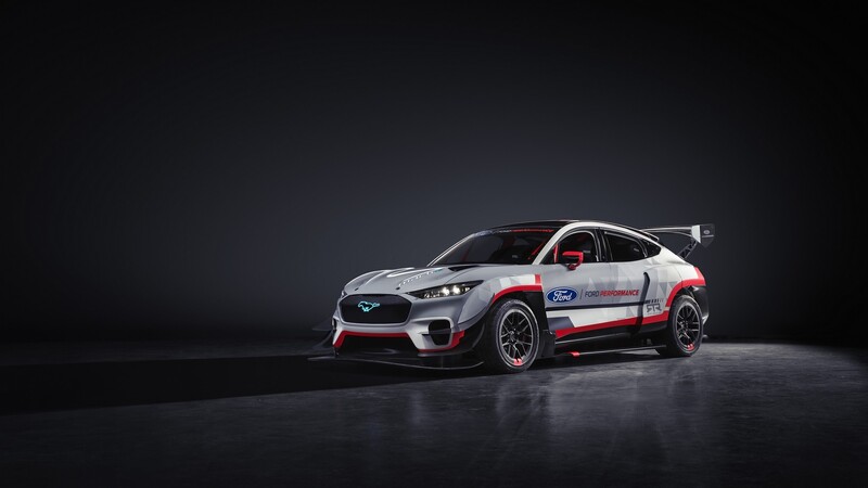 Ford Mustang Mach-E 1400