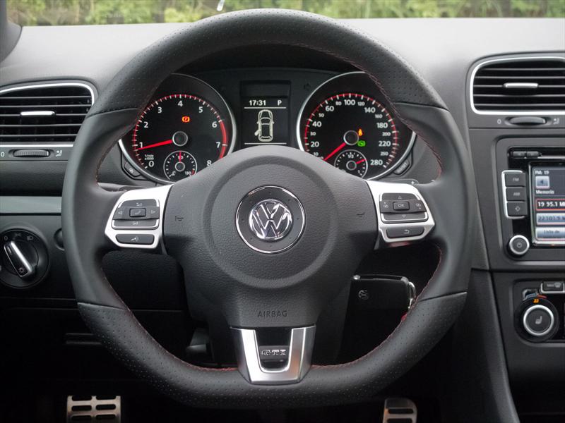 Golf GTI: Interior