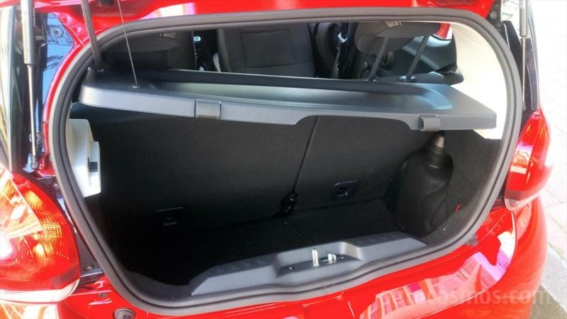 Prueba de manejo Fiat Mobi