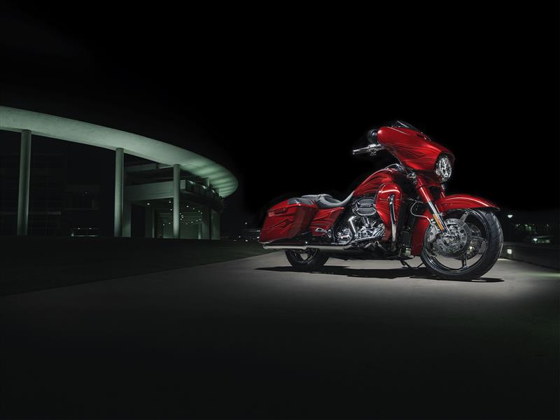 Harley-Davidson CVO Street Glide 2016