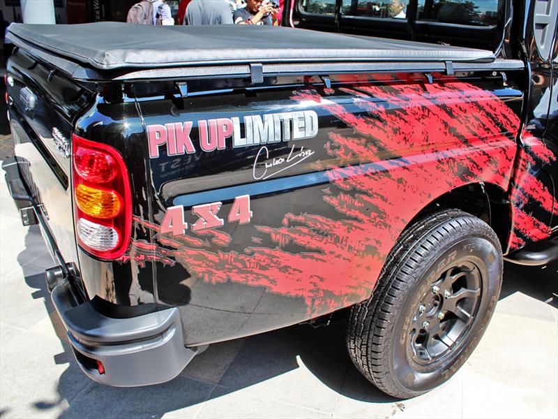 Mahindra Pik Up Limited by Chaleco López