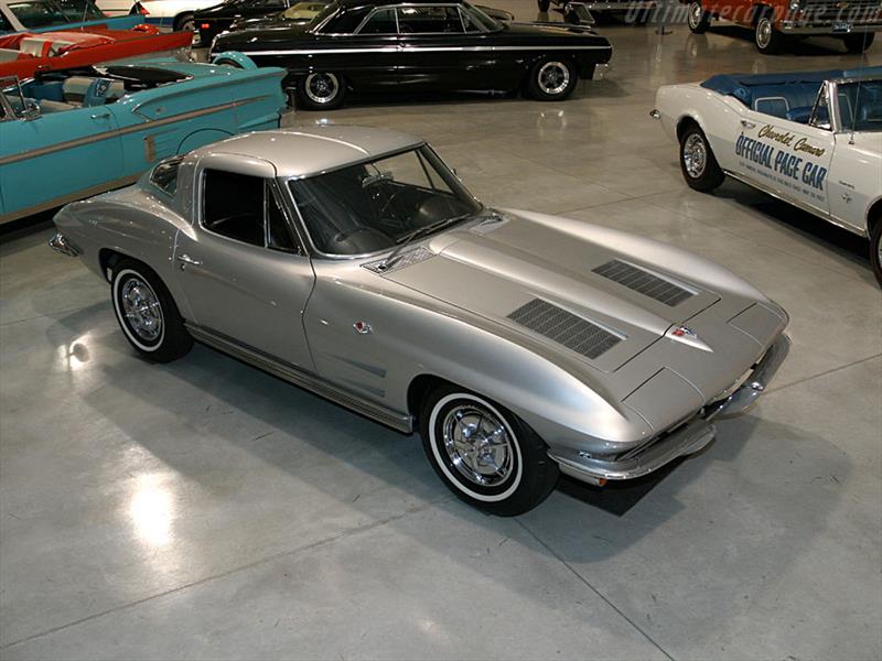 Chevrolet Corvette C2 Stingray SplitWindow 1963