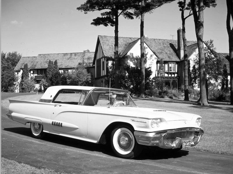 Top 10: Ford Thunderbird