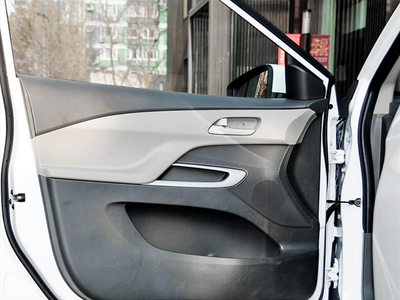 Nuevo Chevrolet Sail 2015