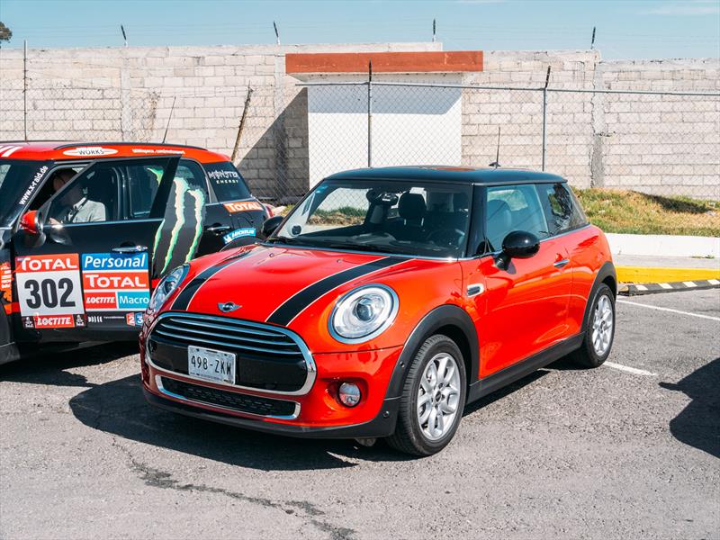 MINI Cooper 2014