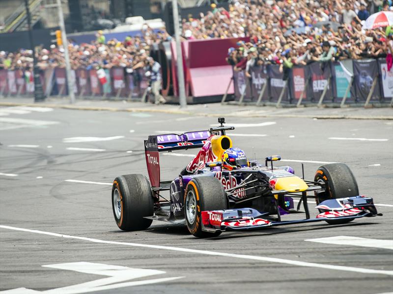 Infiniti Red Bull Racing ShowRun 2015