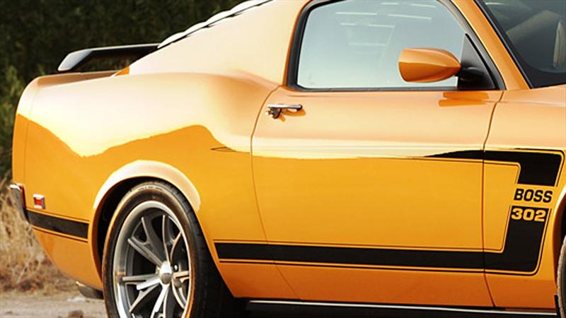 Ford Mustang retro moderno