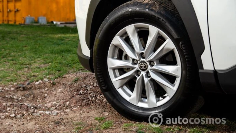 Toyota Corolla Cross 2022 a prueba