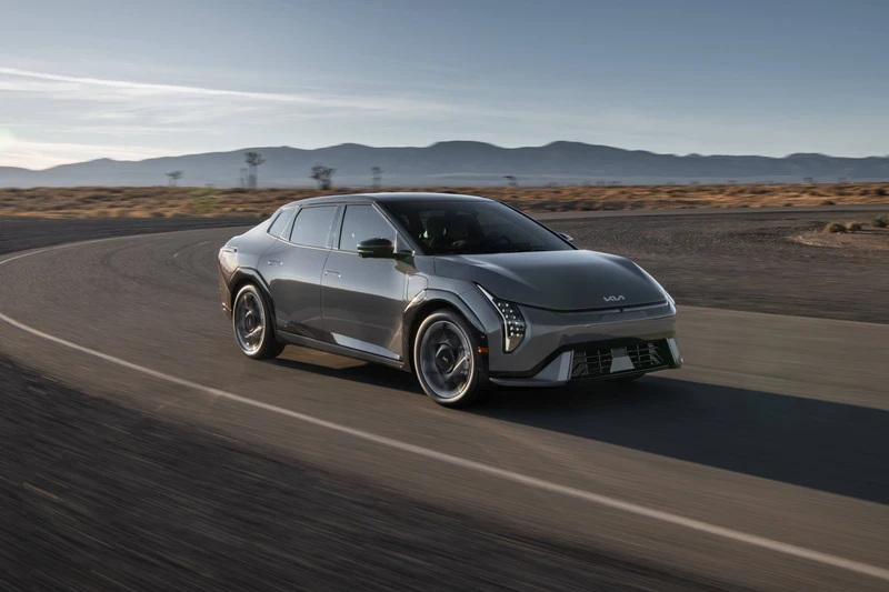 Kia EV4 2026