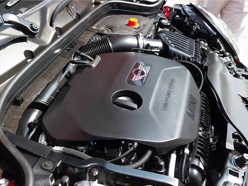 MINI John Cooper Works 2016