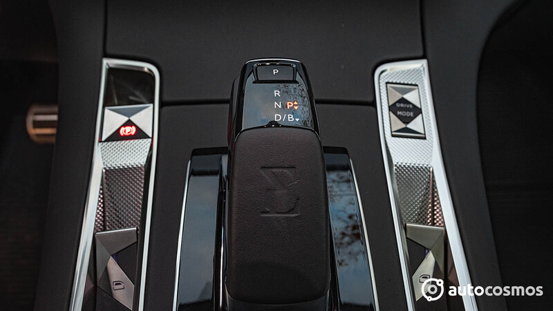 DS 7 Crossback E-Tense 4x4 - Test Drive