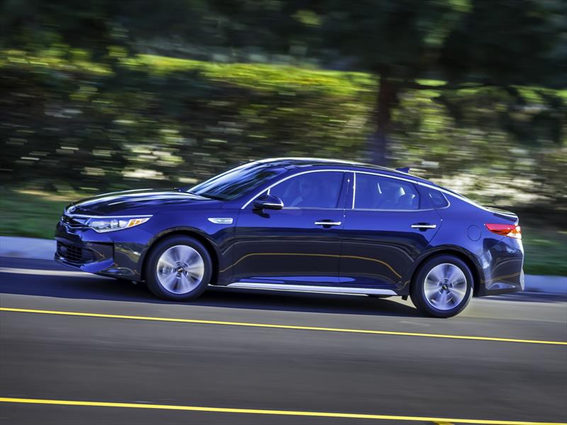 Kia Optima Hybrid 2017