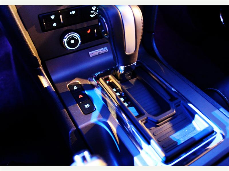 Ford Mustang 2013. Lanzamiento en Chile