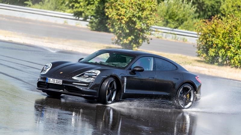 Porsche Taycan 2020