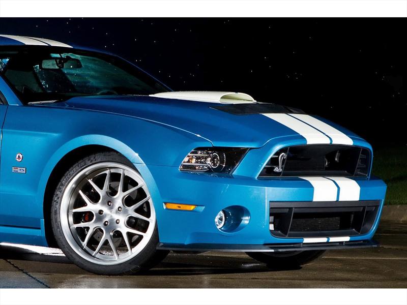 Ford Shelby GT500 Cobra 2013