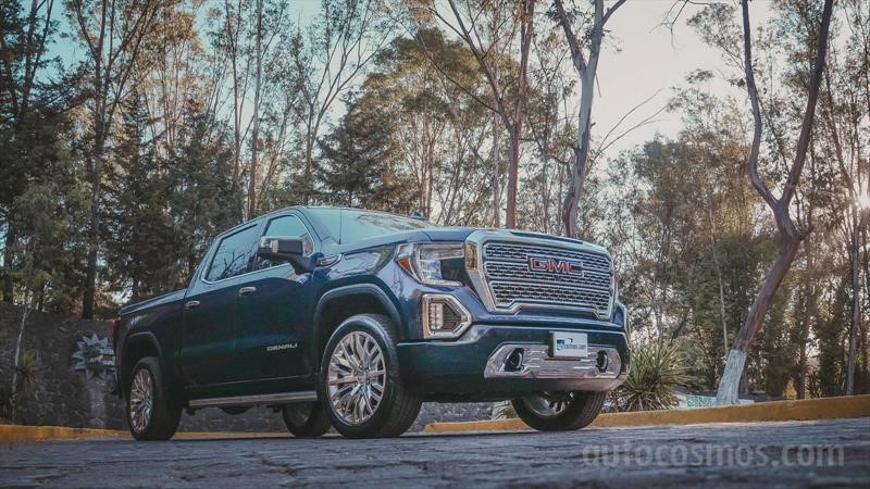 GMC Sierra Denali 2019