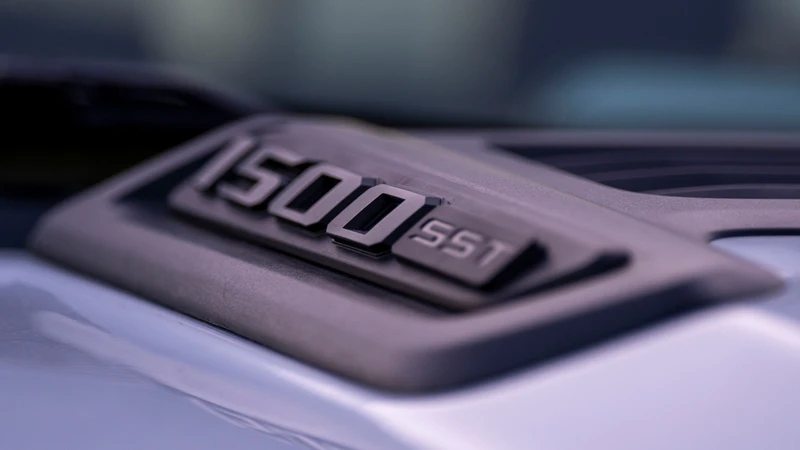 RAM 1500 Hurricane 6