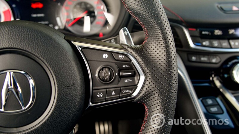 Acura  TLX Type S 2022 a prueba