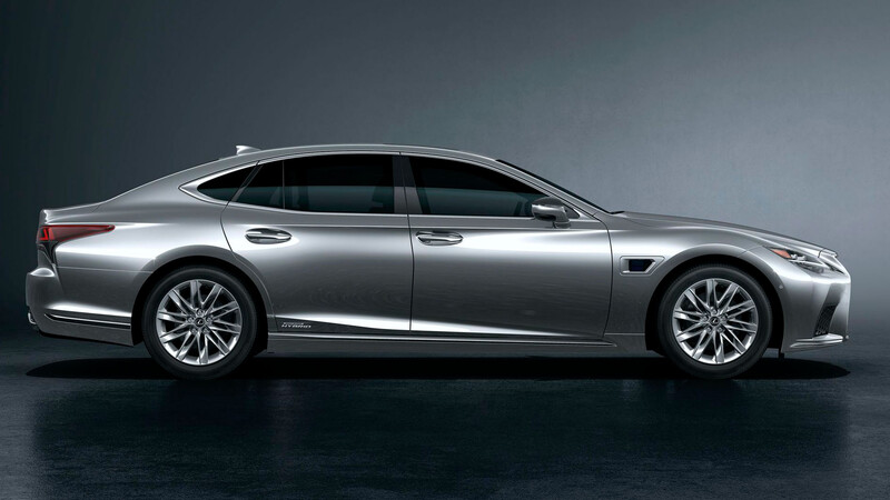 Lexus LS 2021