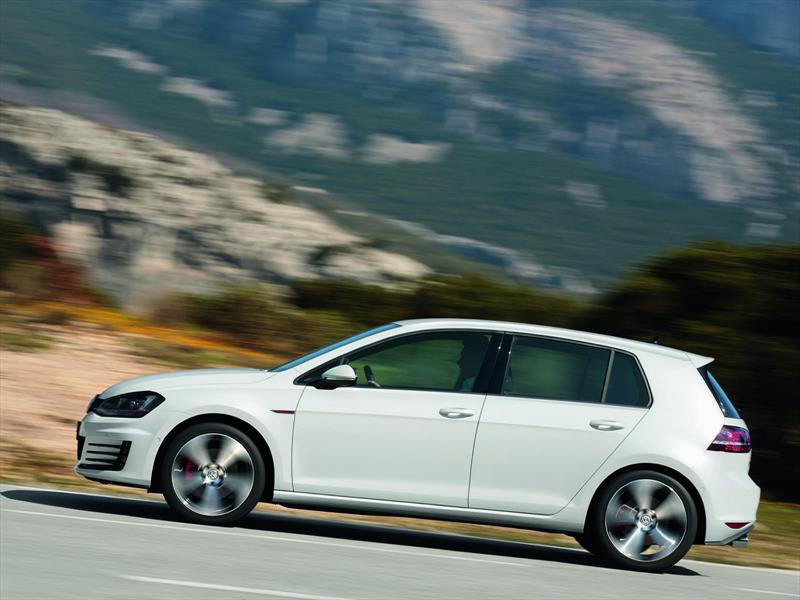 Volkswagen Golf GTI Mk7 - 2012