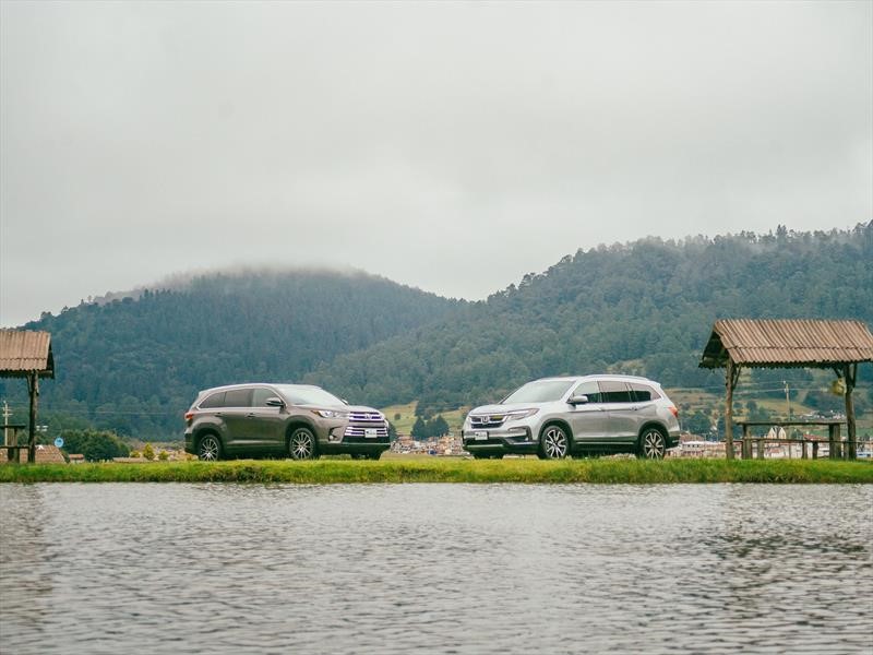 Honda Pilot 2019 VS Toyota Highlander 2018